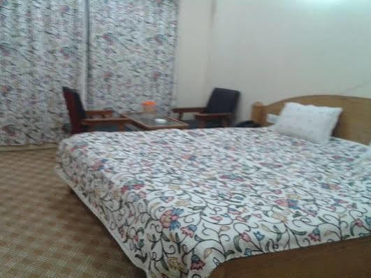 Oyo 5472 Bombay Palace Pahalgam Ngoại thất bức ảnh