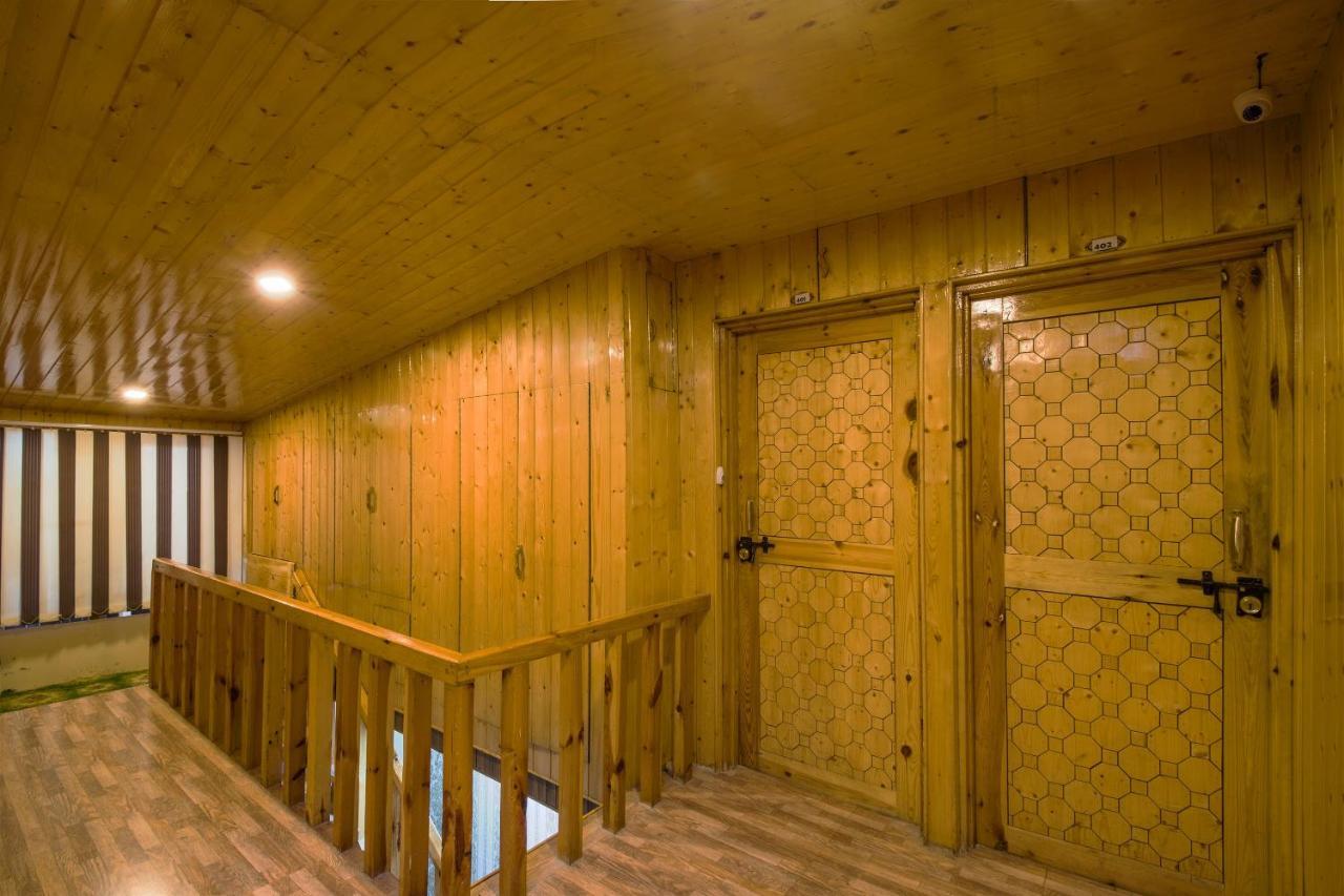 Oyo 5472 Bombay Palace Pahalgam Ngoại thất bức ảnh